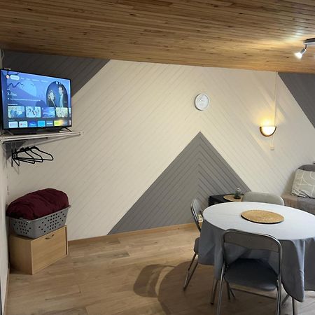 Ferienwohnung Au Bouquet Troyen - Wifi - Calme Et Tranquillite Troyes Exterior foto