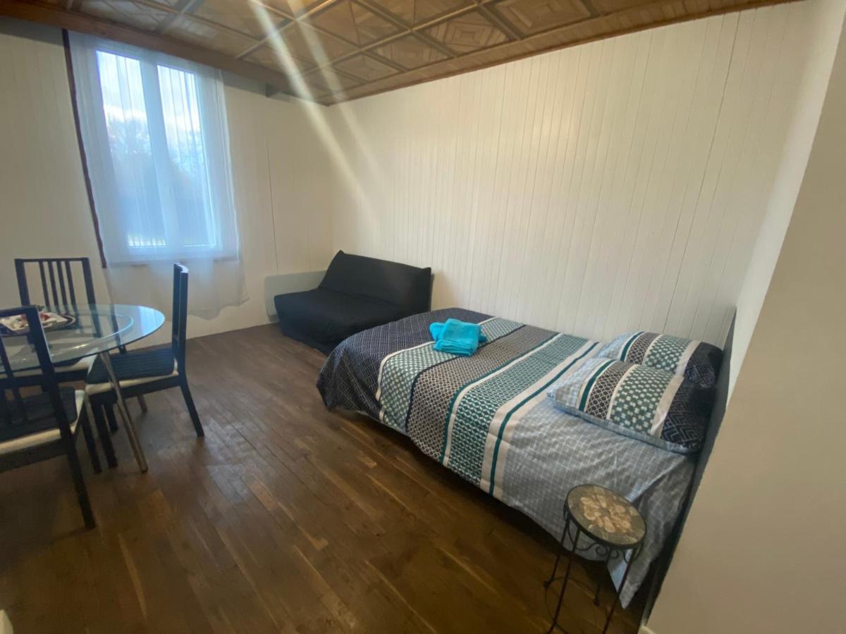 Ferienwohnung Au Bouquet Troyen - Wifi - Calme Et Tranquillite Troyes Exterior foto