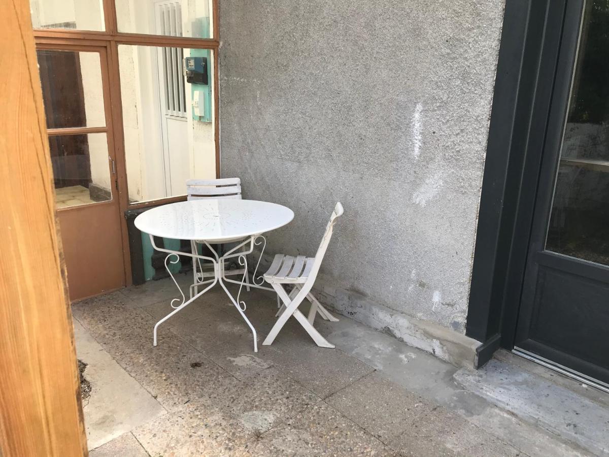 Ferienwohnung Au Bouquet Troyen - Wifi - Calme Et Tranquillite Troyes Exterior foto