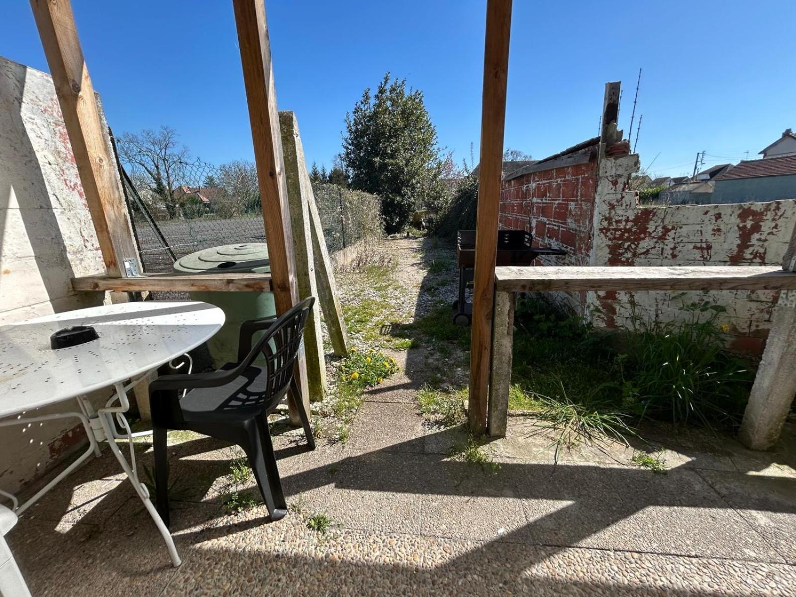 Ferienwohnung Au Bouquet Troyen - Wifi - Calme Et Tranquillite Troyes Exterior foto